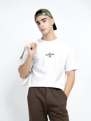 Sleek Stretch Fit Men's Graphic Print White Short Sleeves Round Neck Relaxed Fit T-Shirt