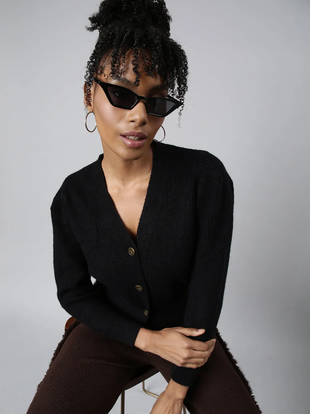 OdorResistant Daily Wear Women's Black Long Sleeves V-Neck Regular Cardigan