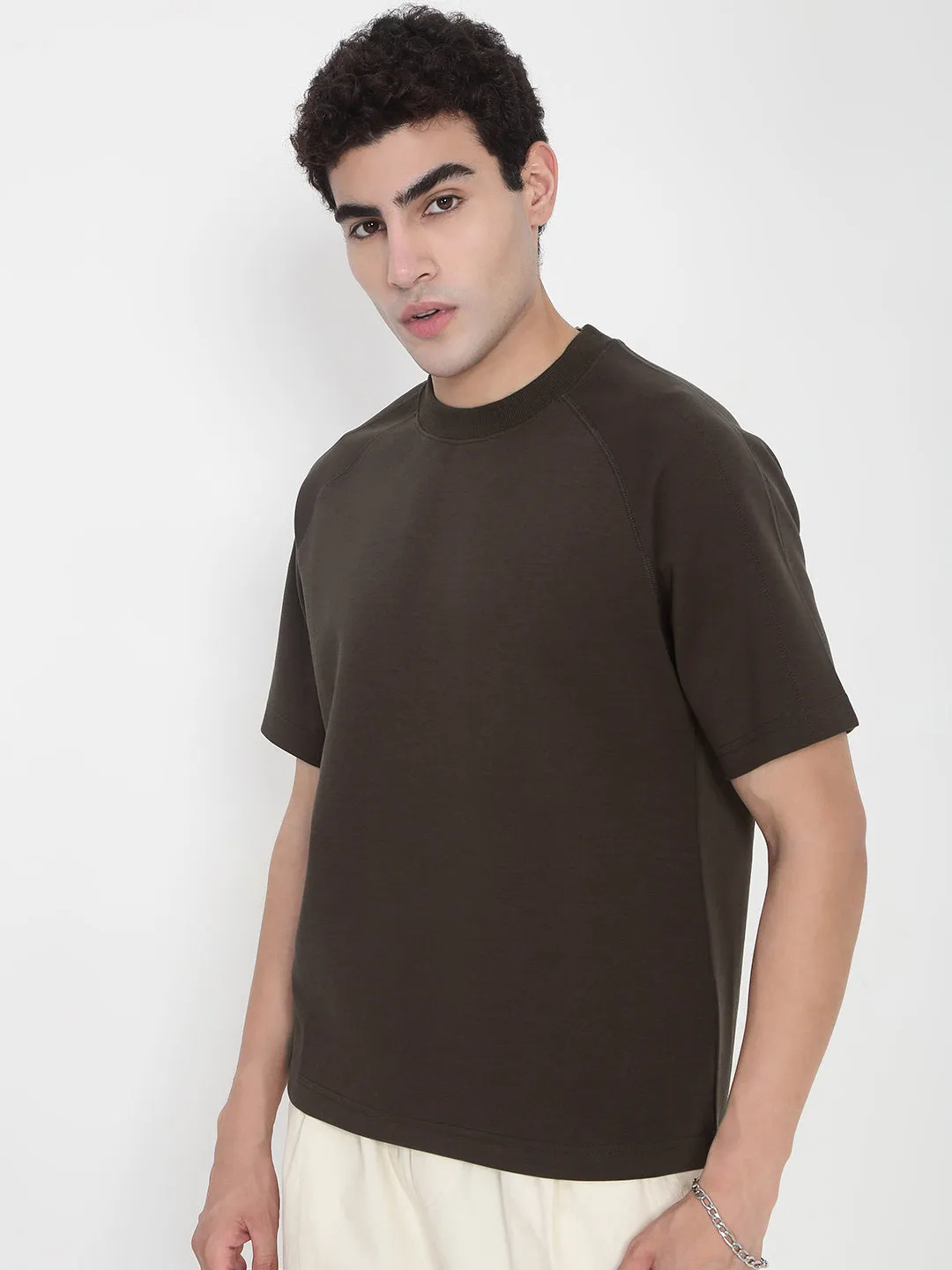 Comfortable Casual Men's Brown Relaxed Fit T-Shirt
