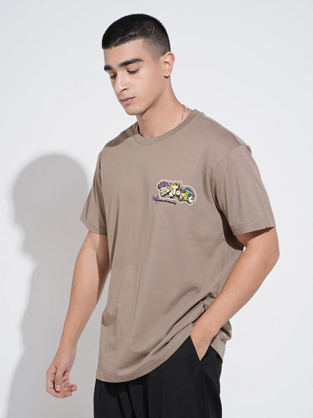 Men's Graphic Print Brown Short Sleeves Round Neck Relaxed Fit T-Shirt Comfortable Casual Effortless Comfort Design