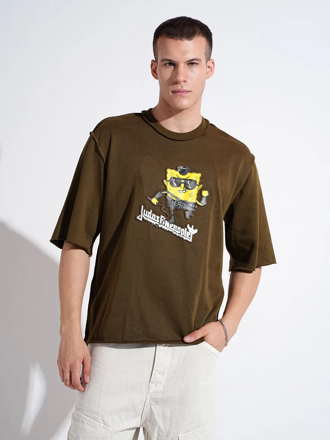 AdvancedMoistureManagement Men's Graphic Print Olive Short Sleeves Round Neck Oversized T-Shirt