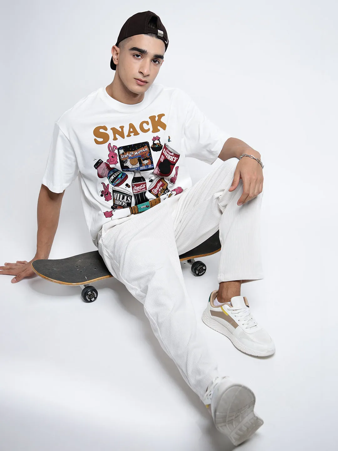 Men's Graphic Print White Short Sleeves Round Neck Oversized T-Shirt short sleeved Fashion-Ready