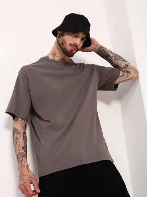 Versatile Look Men's Grey Solid Oversized T-Shirt