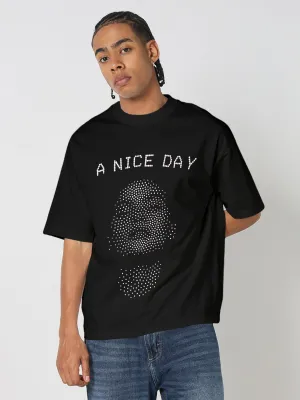 proper length Men's Printed Black Oversized T-Shirt