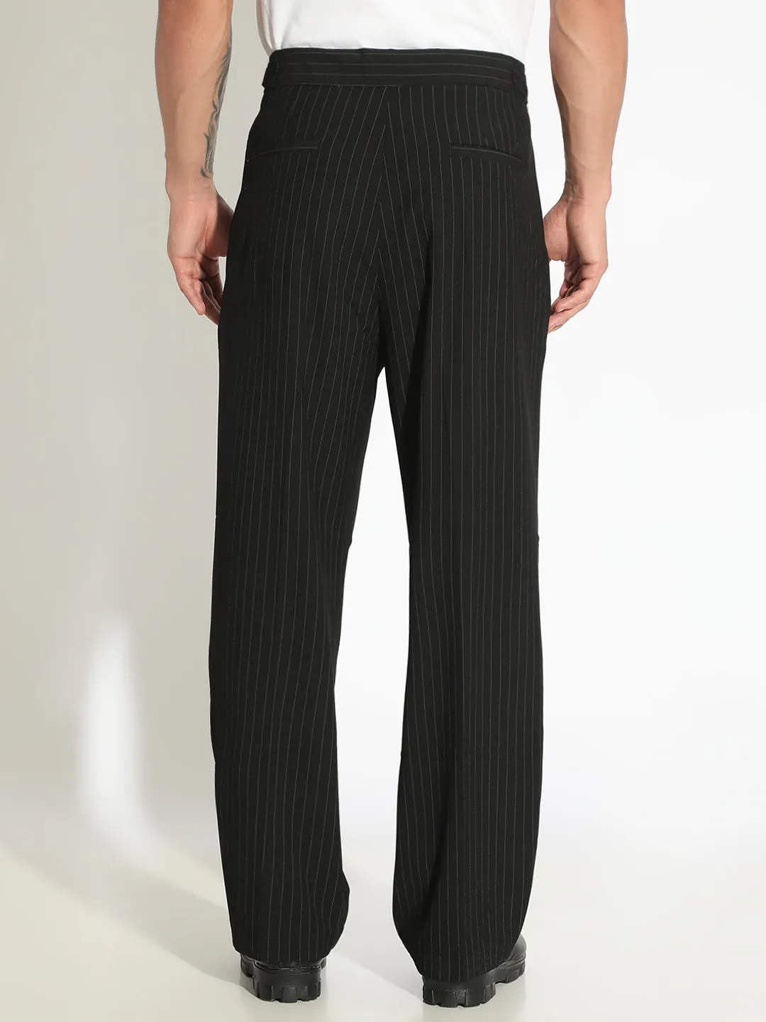 High Durability Thread Modern Fit Men's Striped Black Straight Fit Pleated Korean Trousers