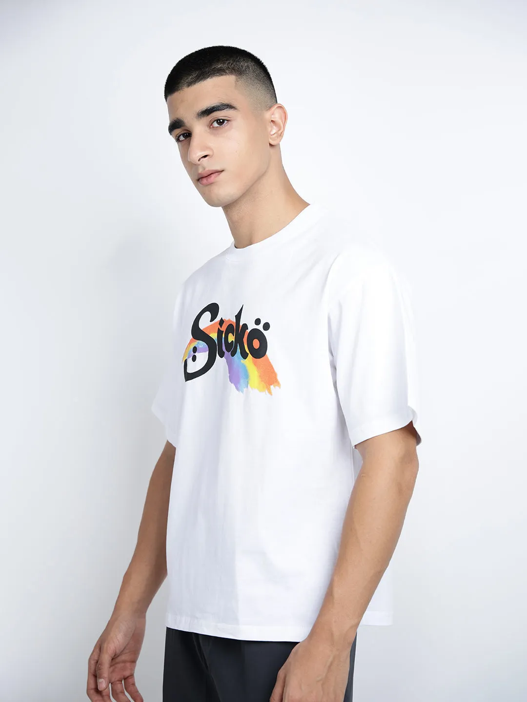 Men's Typography White Short Sleeves Round Neck Oversized T-Shirt Layering Essential