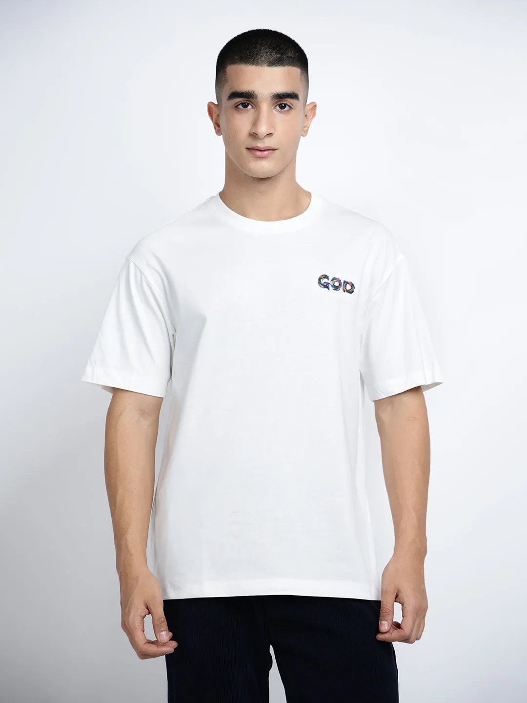 Weekend Wear MoistureWickingFabric Men's Typography White Short Sleeves Round Neck Relaxed Fit T-Shirt