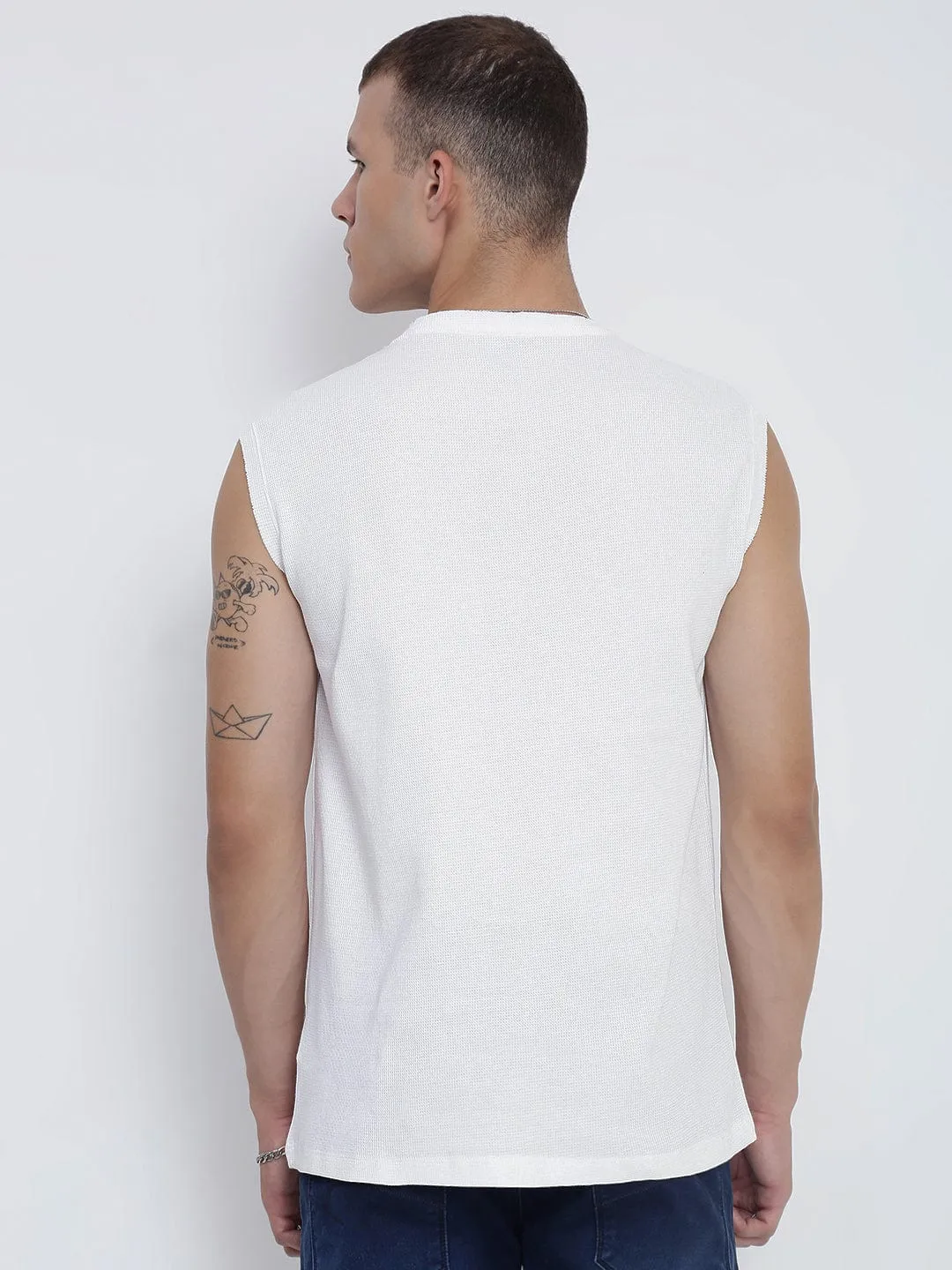 Men's White Relaxed Fit Sleeveless Muscled Tank T-Shirt Minimal Comfort Style
