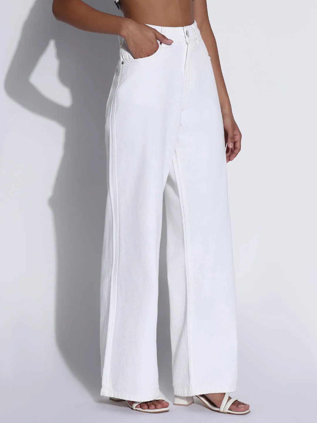 Common Wear Bold Road Trip Women's Solid White Wide Leg Jeans