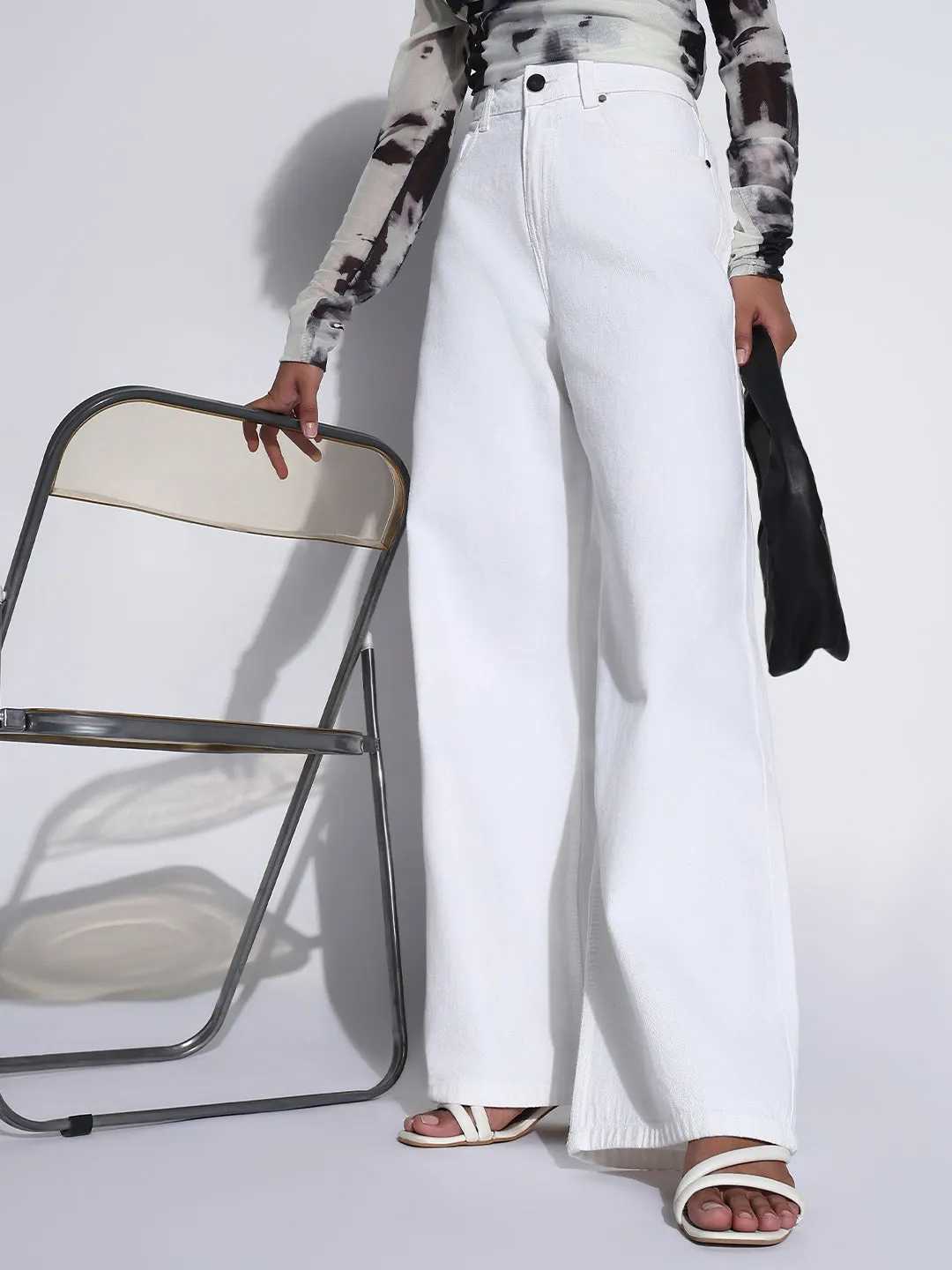 Women's Solid White Wide Leg Jeans Rainy Day Brunch Outfit