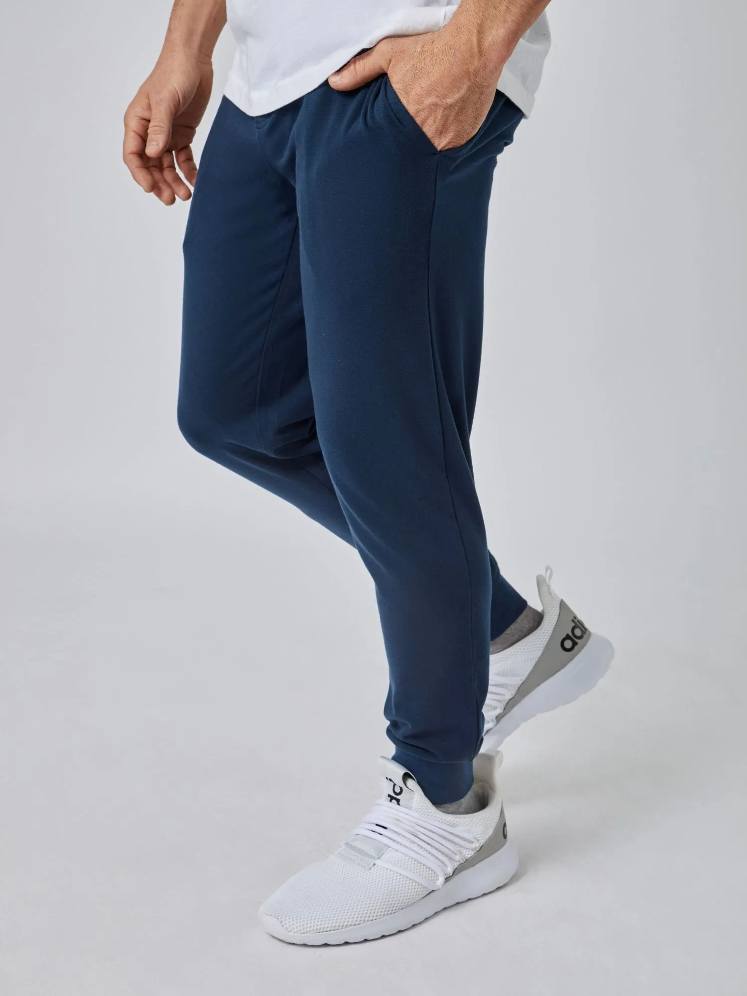 Quick Wear Fit Navy Day Off Jogger