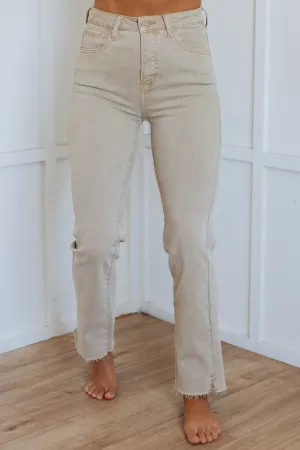 Nayla Risen Jeans - Sand Shape Retention