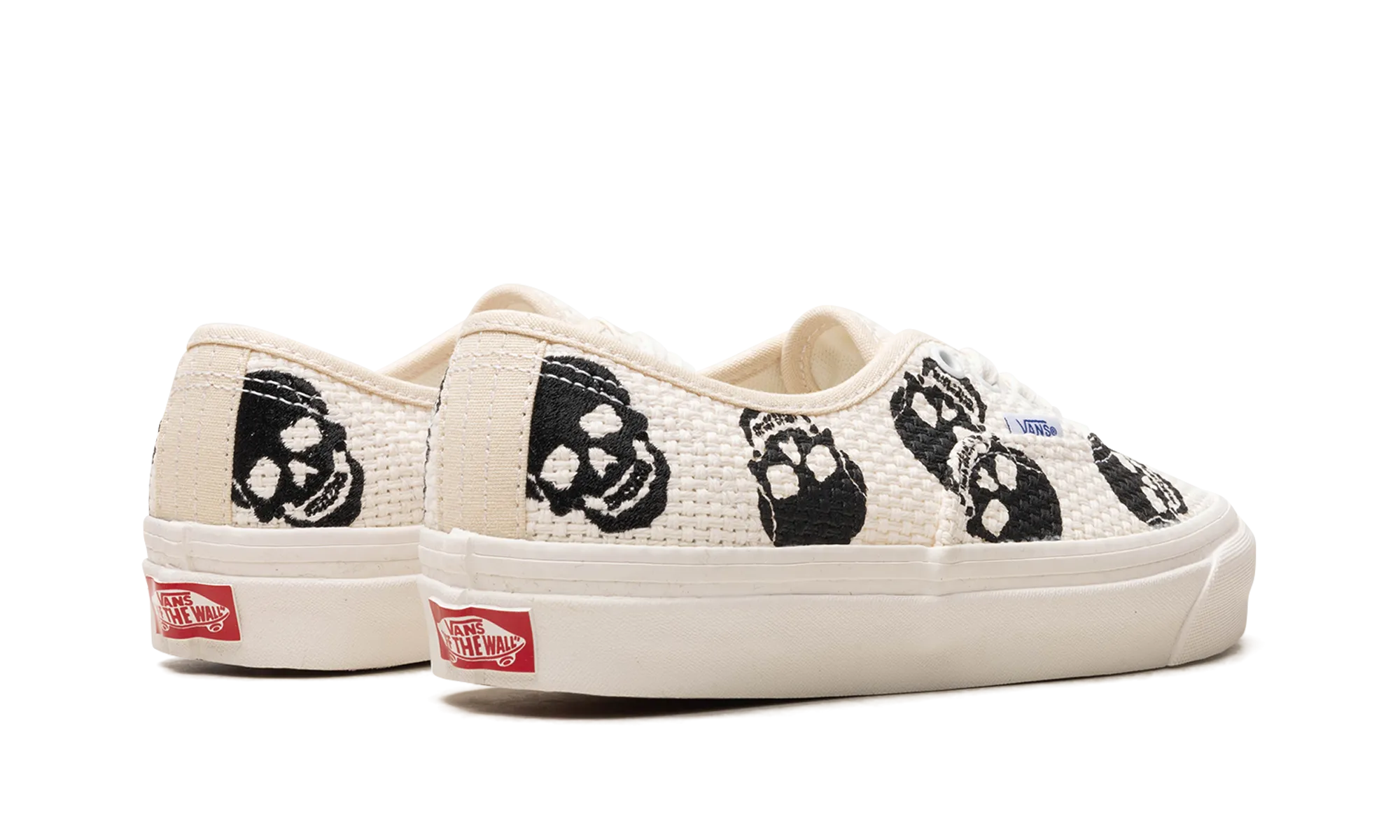 Needlepoint Authentic 44 DX "Skulls" Arch Support Wellness Seekers Event Mode