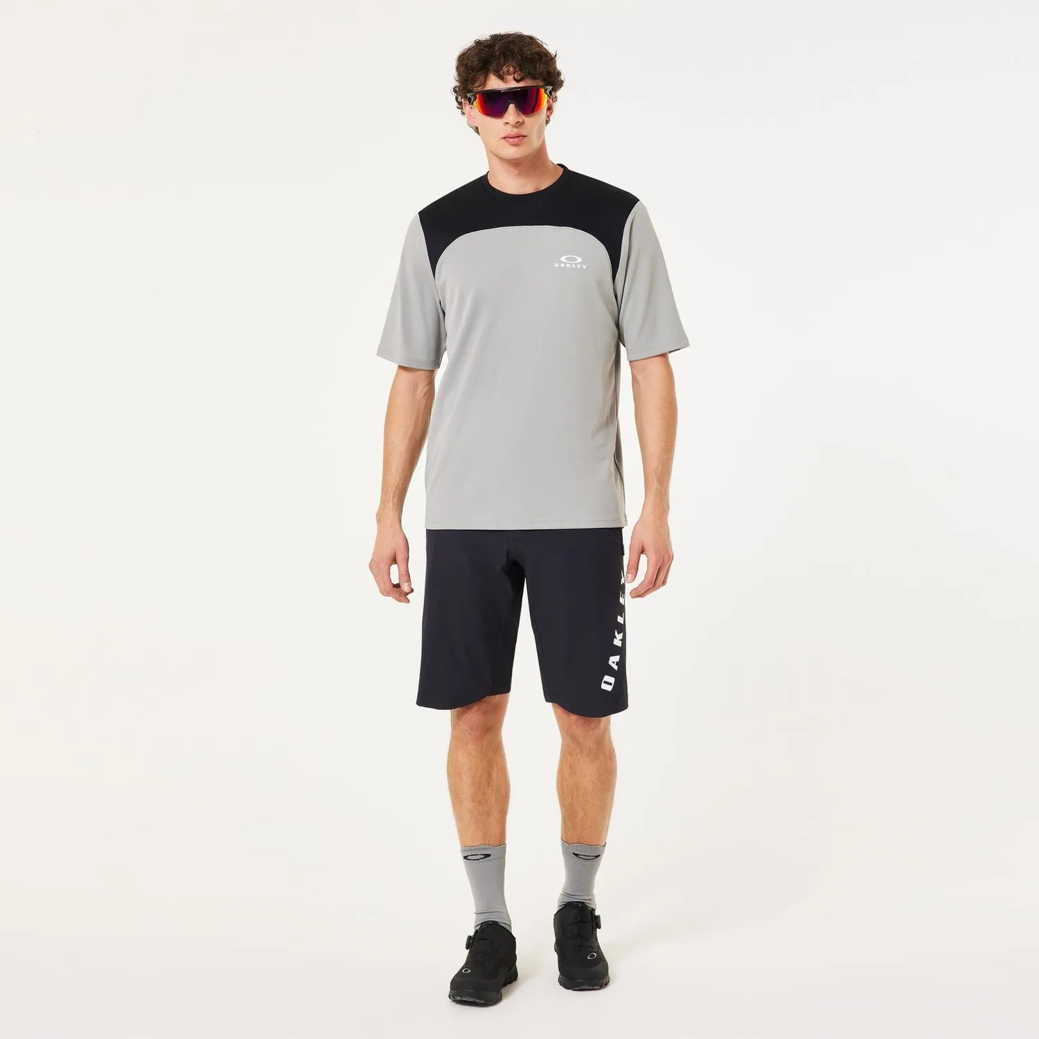 Oakley Men's Free Ride Short Active Layer