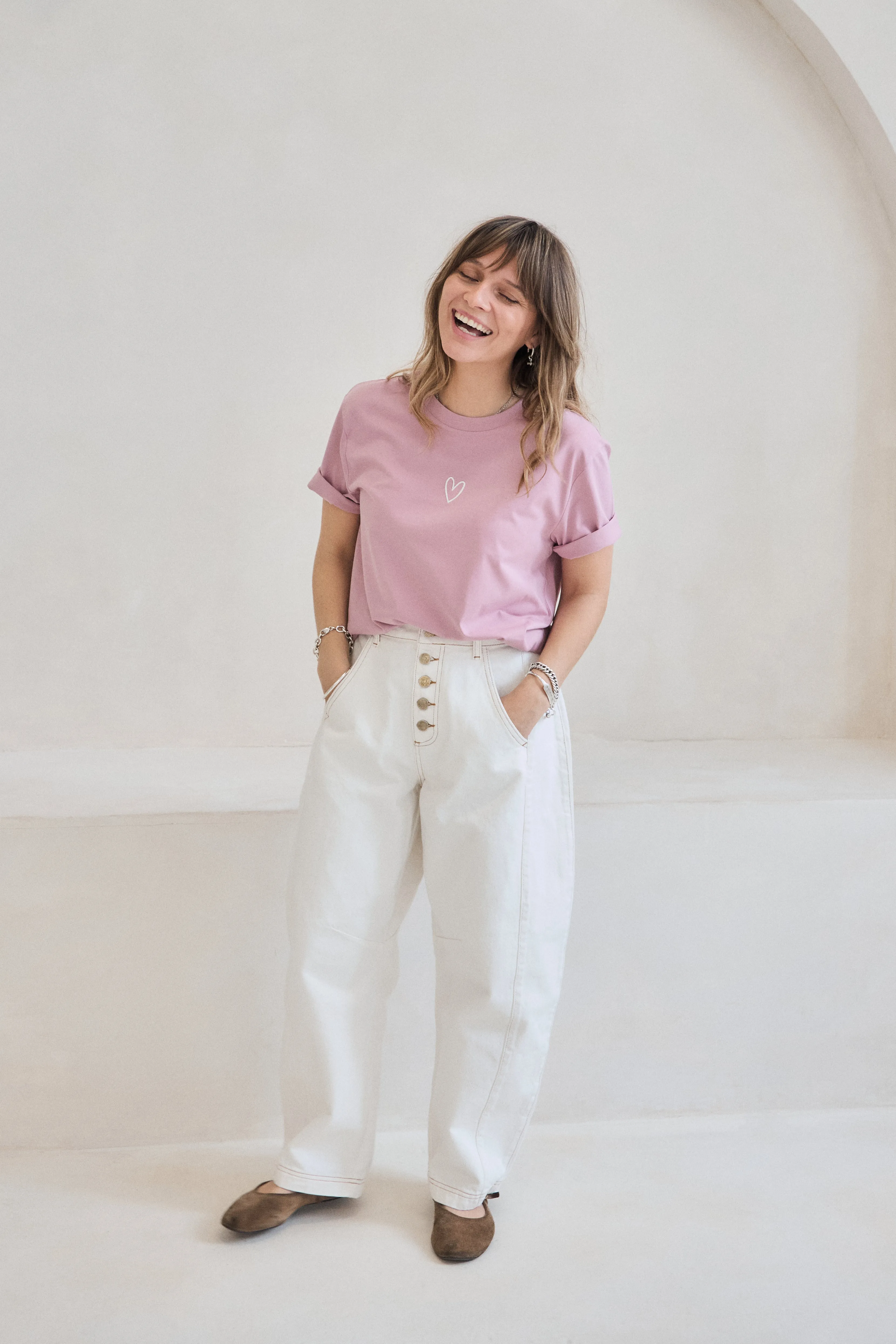 O&F Be Tee - Lilac Effortless Vibe Chic Smart