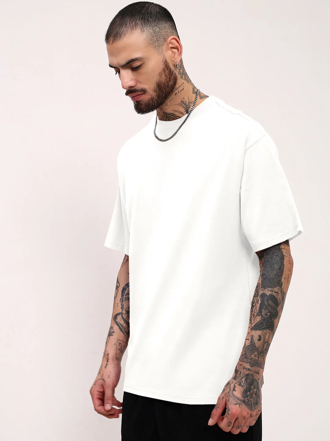 Men's White Short Sleeves Round Neck Oversized T-Shirt Soft and Flexible