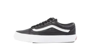 Future Walk Old Skool Lx Low Top "Black / White"