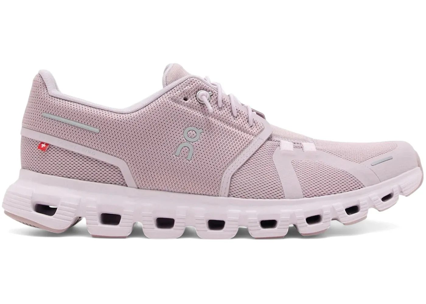 On Running Cloud 6 Mauve Orchid (Women'S) running in a coastal area shoes LightweightMaterial