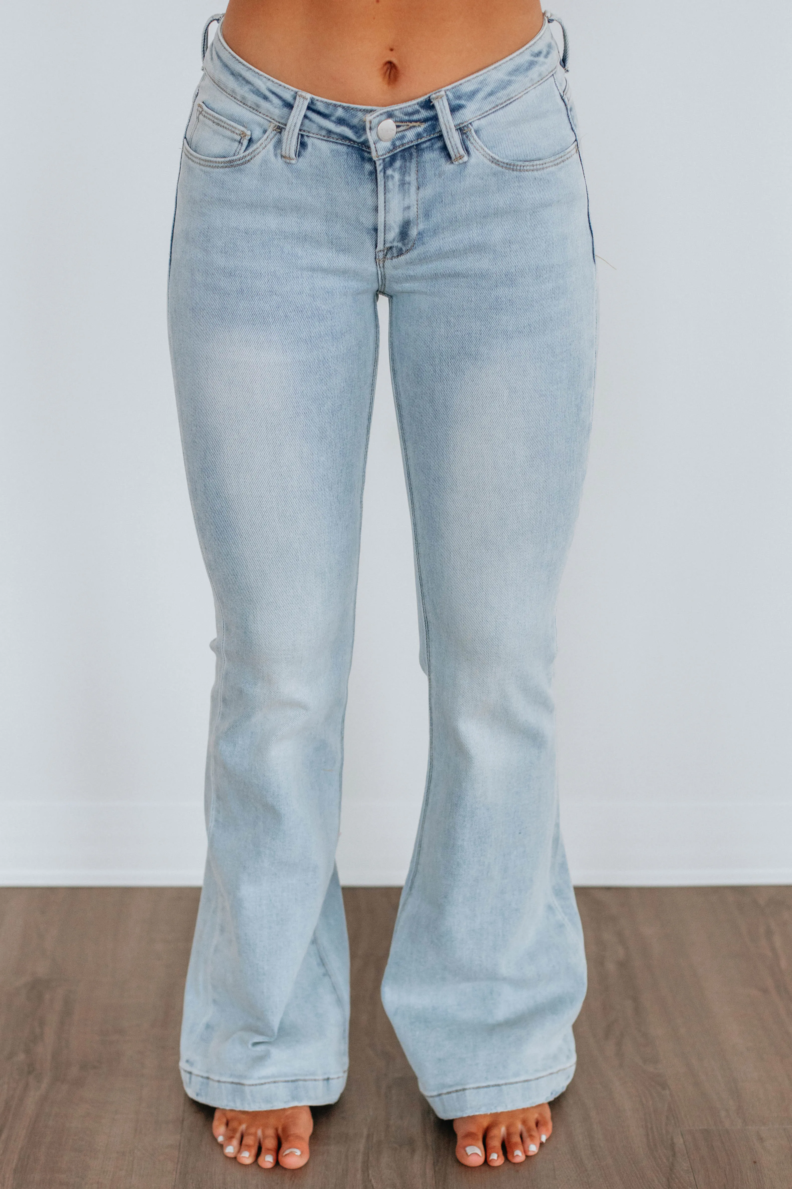 Outfit Ideas Always Needed Palmer Risen Flare Jeans - Light Wash