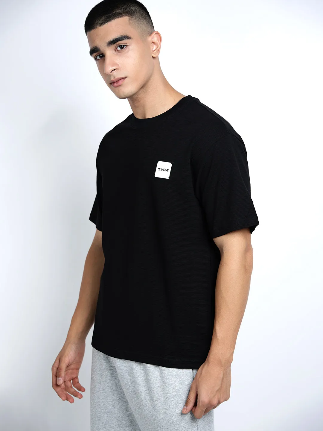 Layering Must-Have Men's Black Short Sleeves Round Neck Oversized T-Shirt