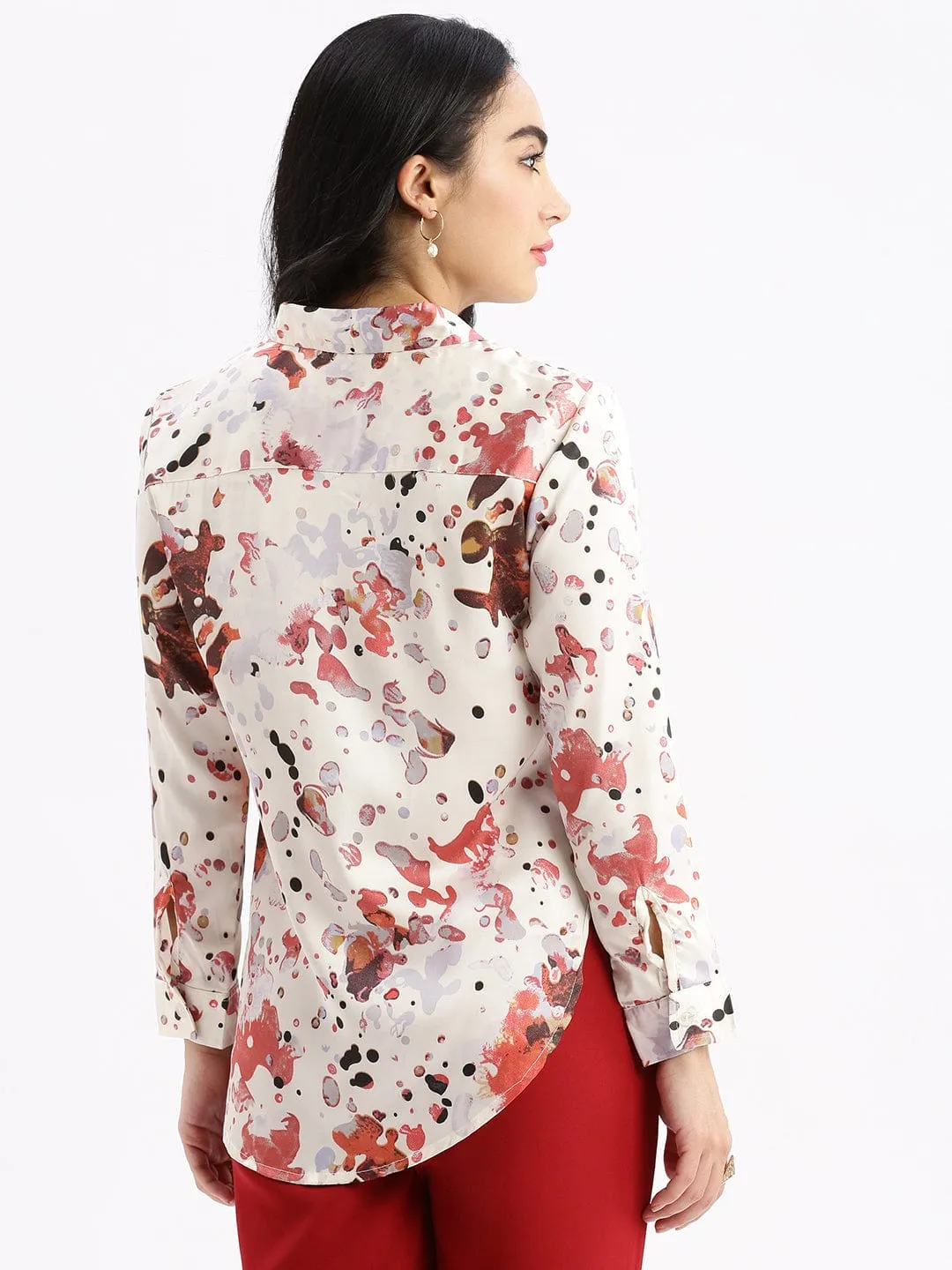 Low Impact Manufacturing Women's Cream Standard Slim Fit Floral Opaque Printed Casual Shirt