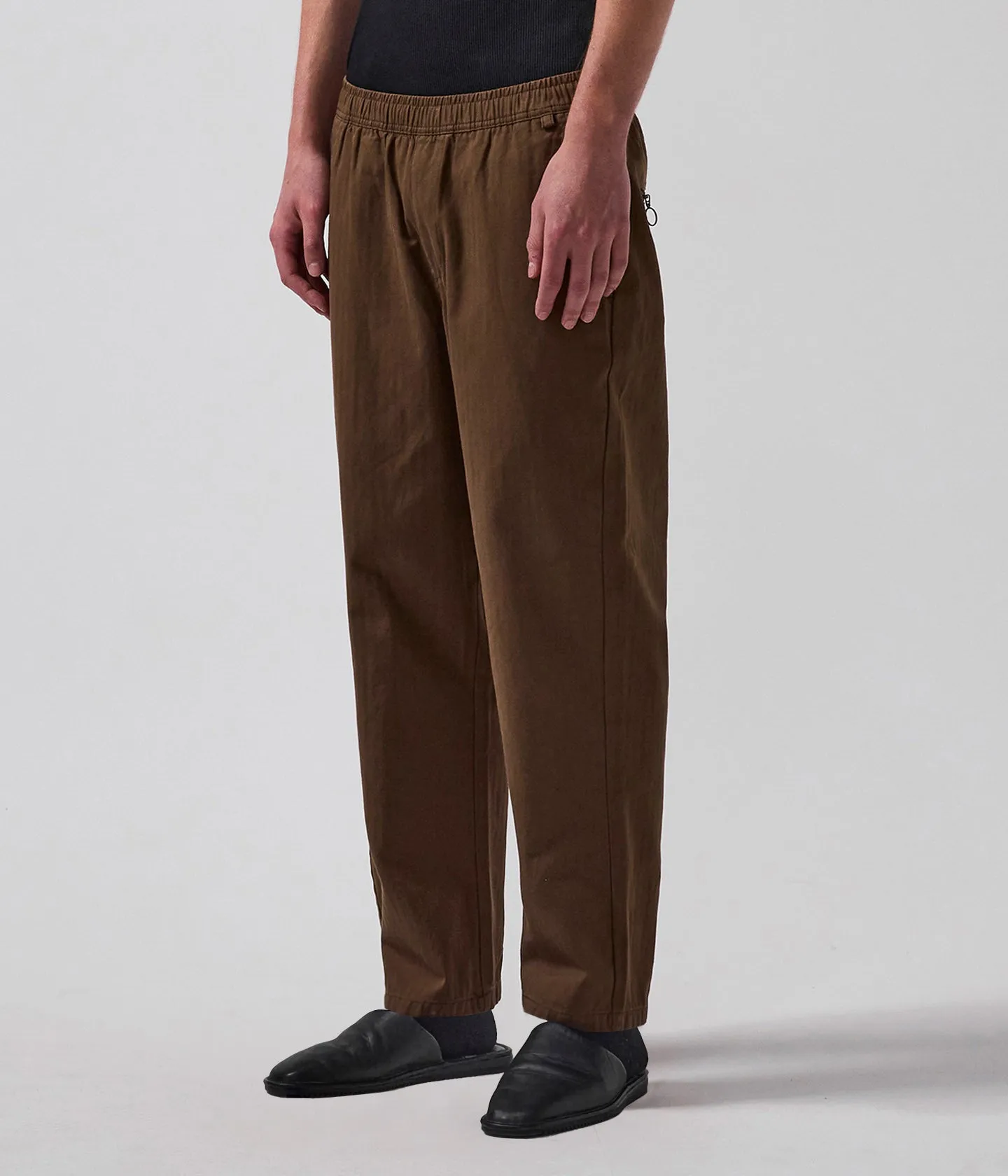 PRAYER HERRINGBONE PANT // BROWN Wrinkle Resistant