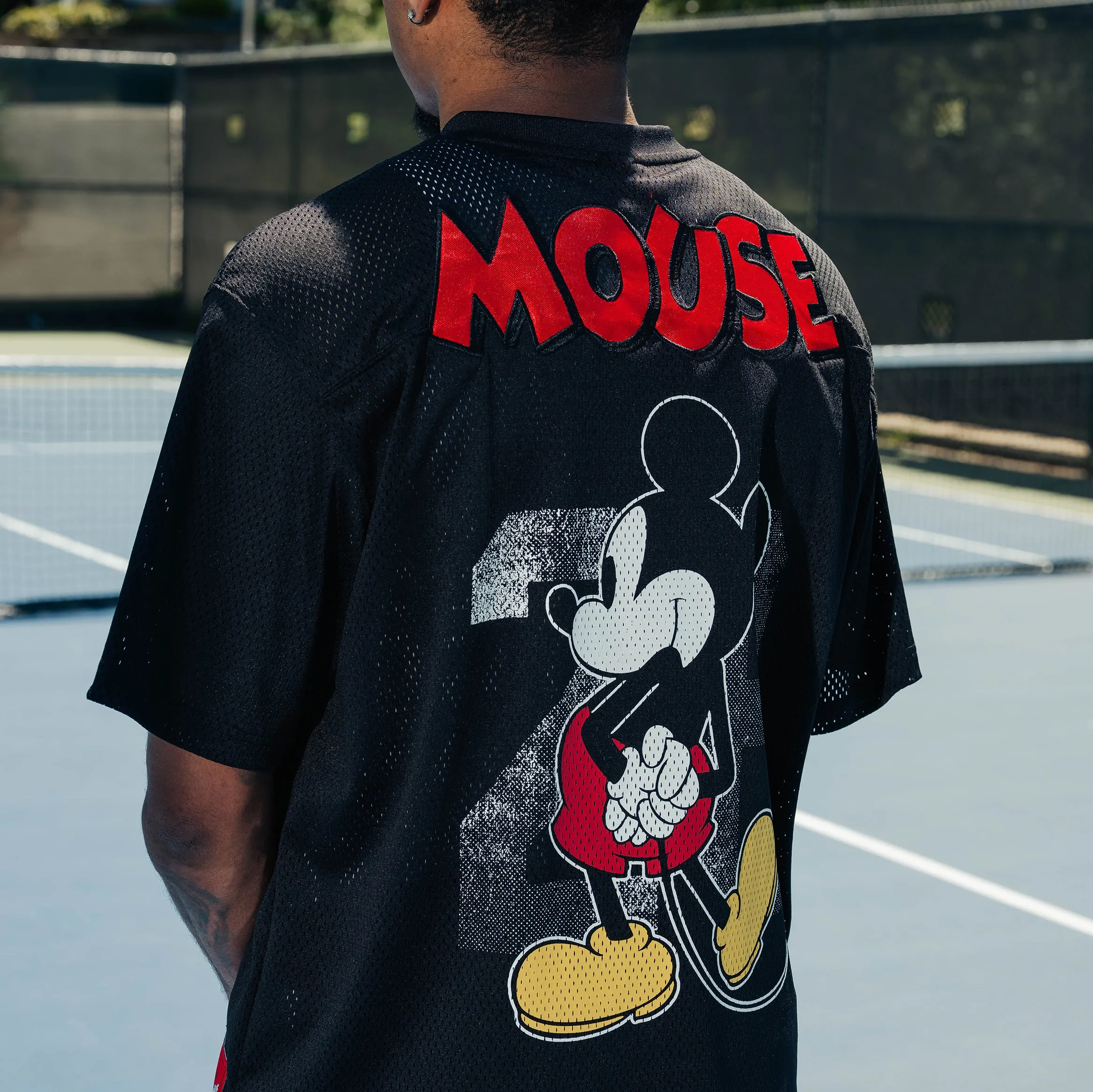 Anti Pilling Construction Disney Mickey and Friends By Shoe Palace 28 Mens Jersey (Black/Red)