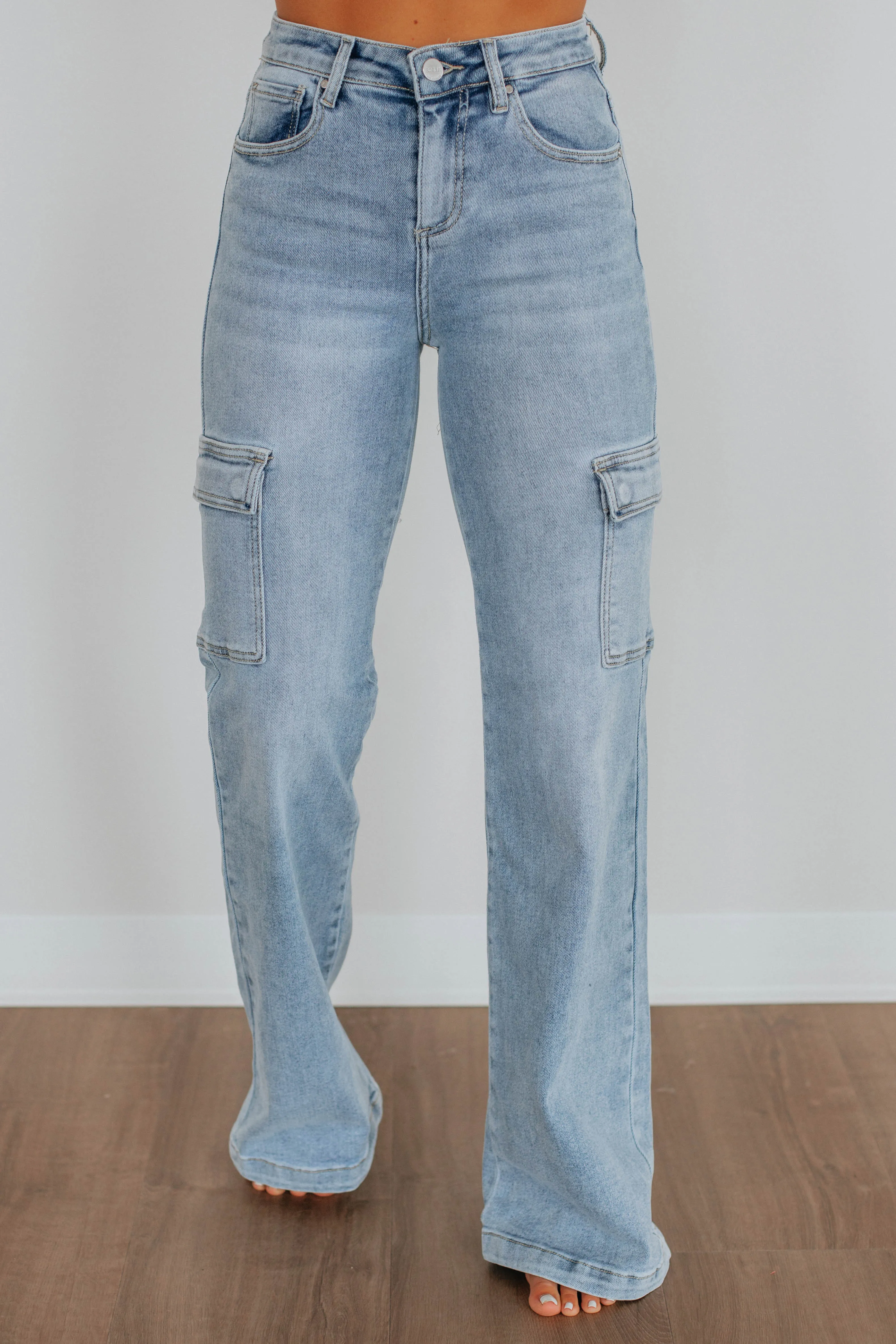 Leigh Risen Cargo Jeans - Light Wash Weekend Warrior Earthy Premium Fit