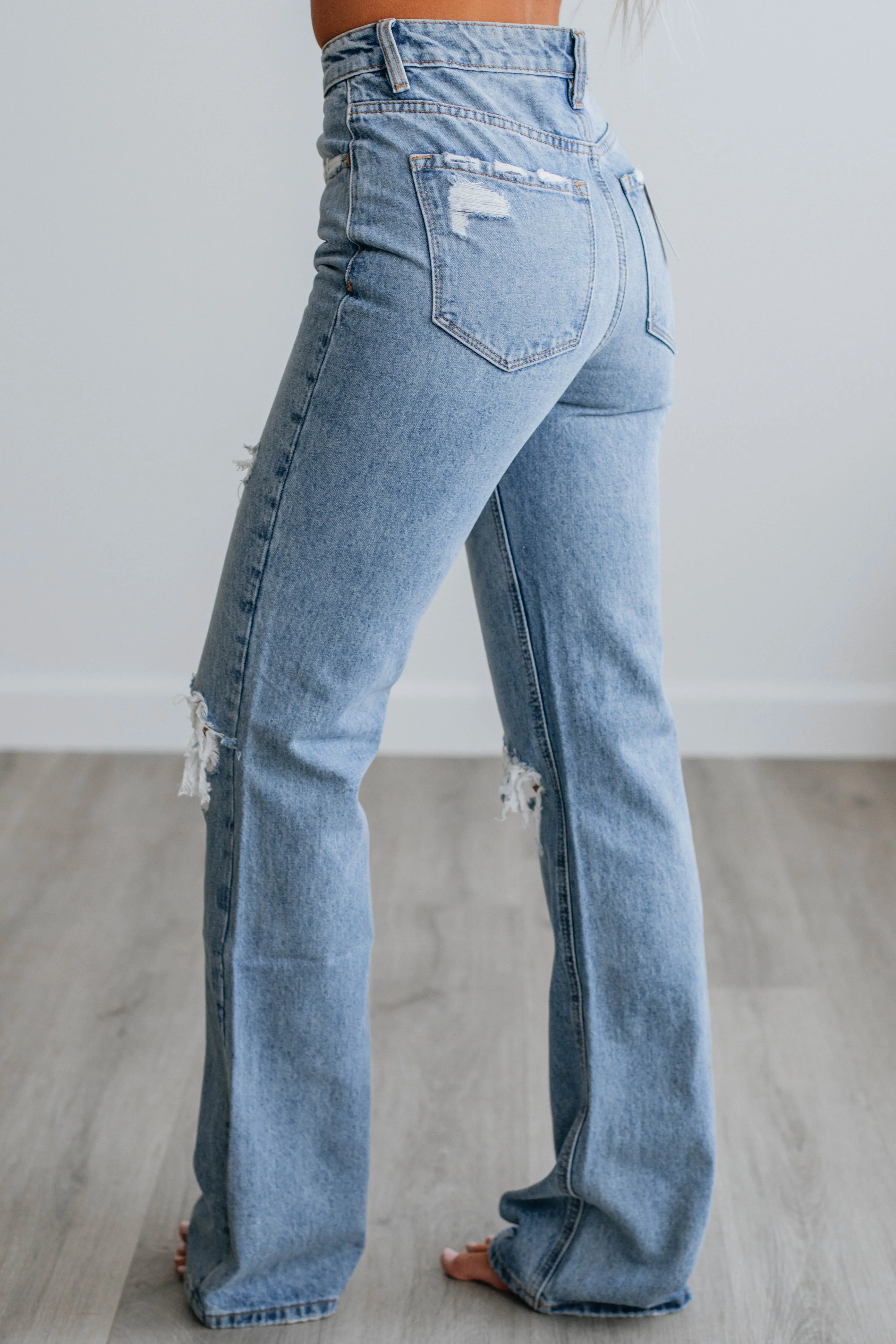 Morning Stroll Streetwear Fan Wrinkle Free Fabric Treatment Thea Flying Monkey Jeans - Medium Wash