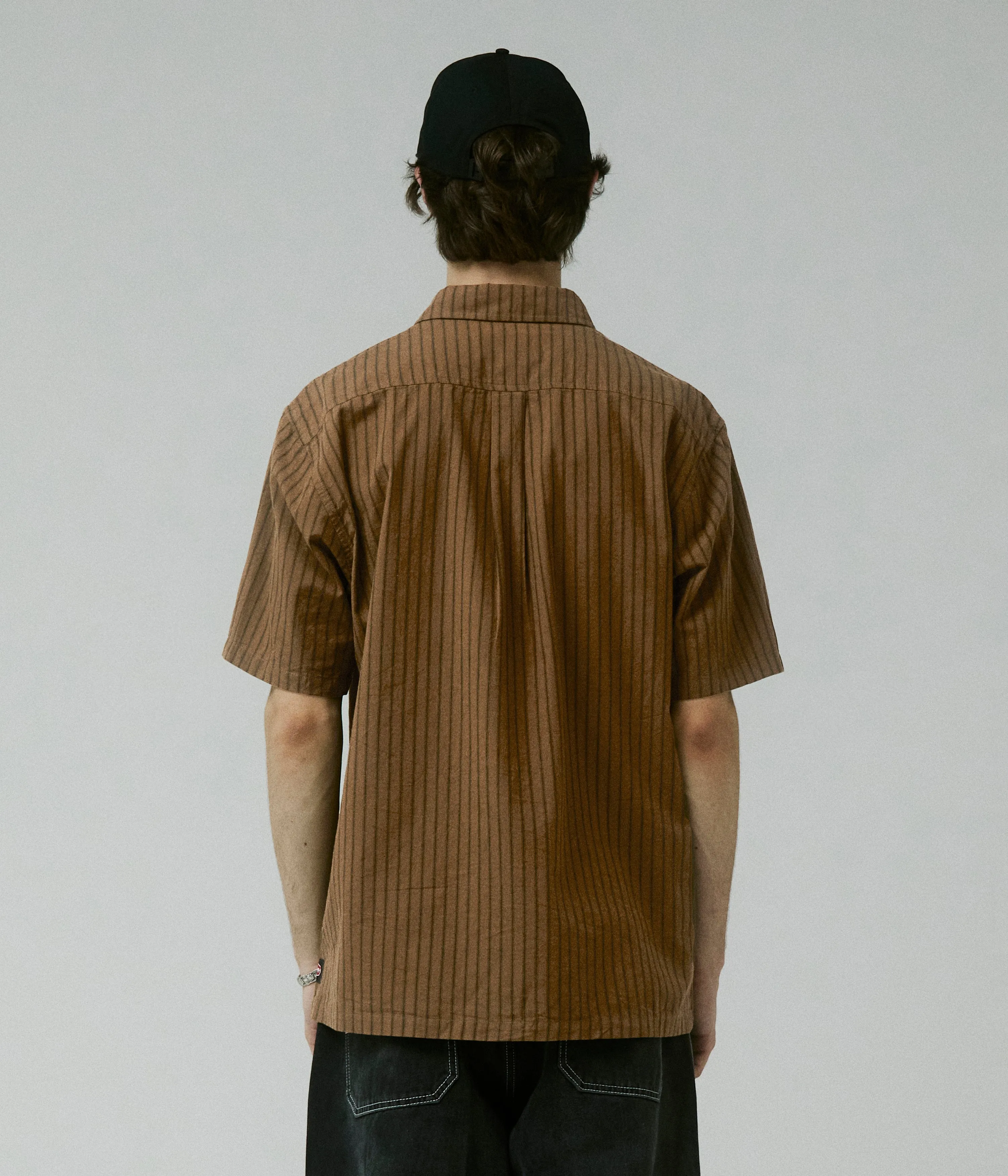 Wide Neck Opening REYNOLDS STRIPE SS SHIRT // BARK