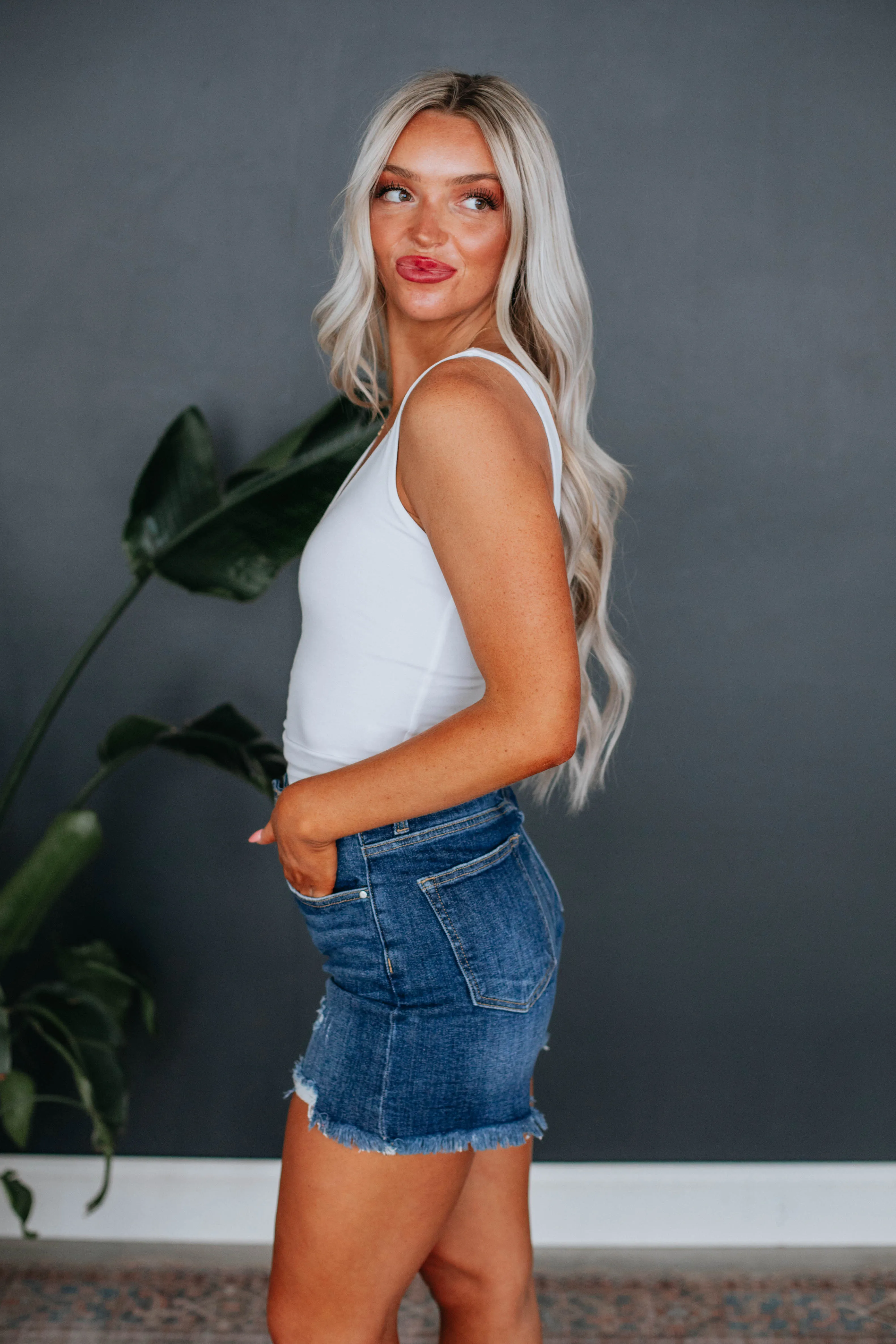 Cozy Feeling Urban Look Rio Basic Tank - Ivory