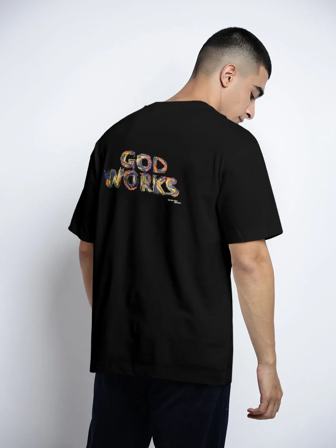 Men's Typography Black Short Sleeves Round Neck Relaxed Fit T-Shirt Complementary Colors