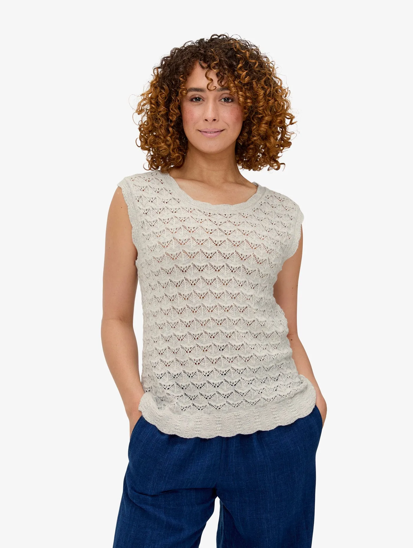 Women's Rosen Knitted Tank Top durability test