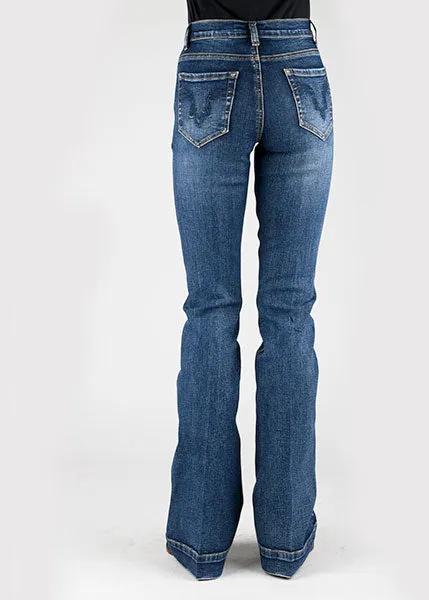 Stetson Women's No. 921 High Rise Western Flare Jean in Medium Dark Wash Flat Lock Stitching