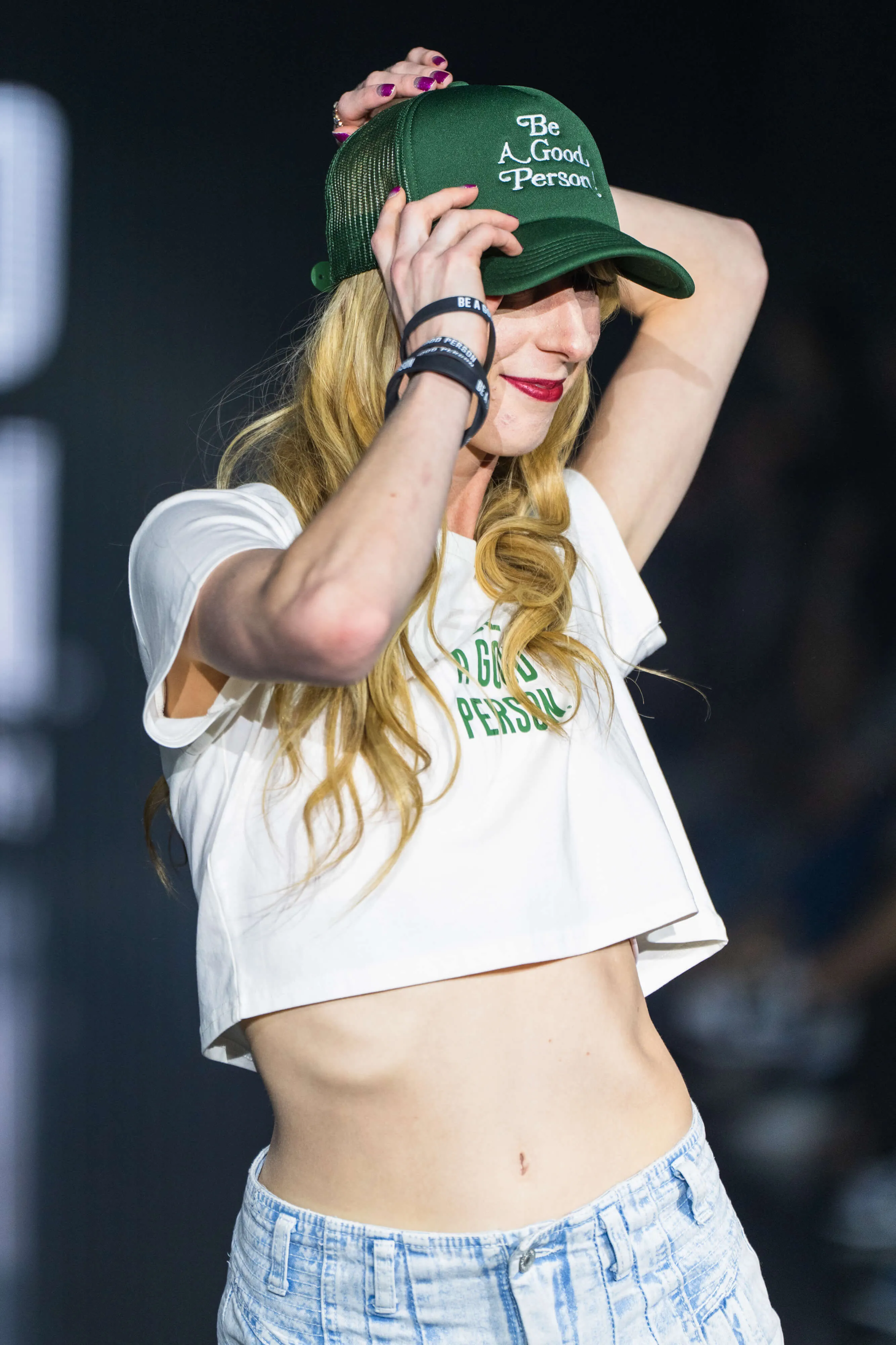 Cozy Apparel Fit For All Signature Crop Top - Cream/Green