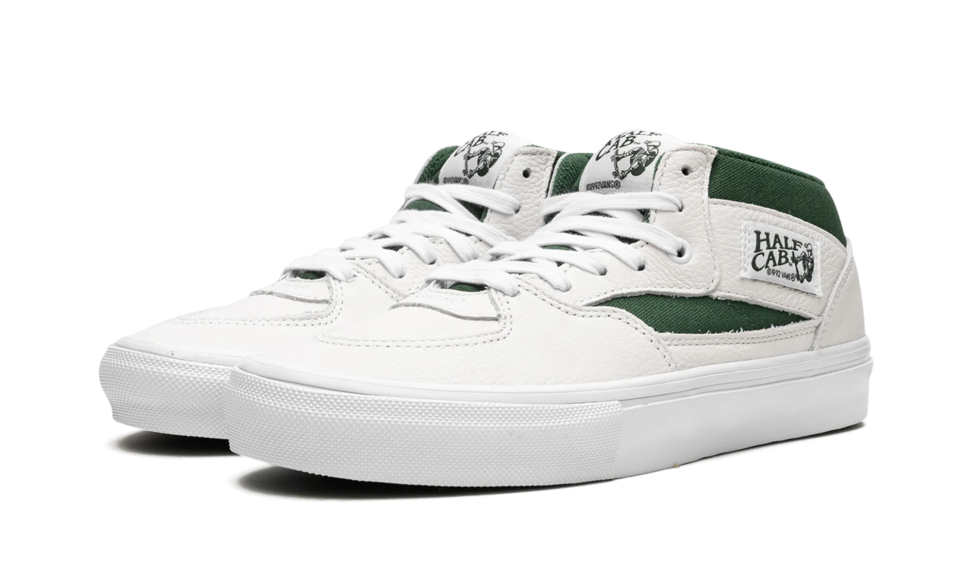 Step Free Skate Half Cab