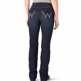 Wrangler Women's Q-Baby Ultimate Riding Jean in Avery Go Anywhere Look