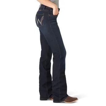 Wrangler Women's Q-Baby Ultimate Riding Jean in Avery Comfortable Design Effortless casual