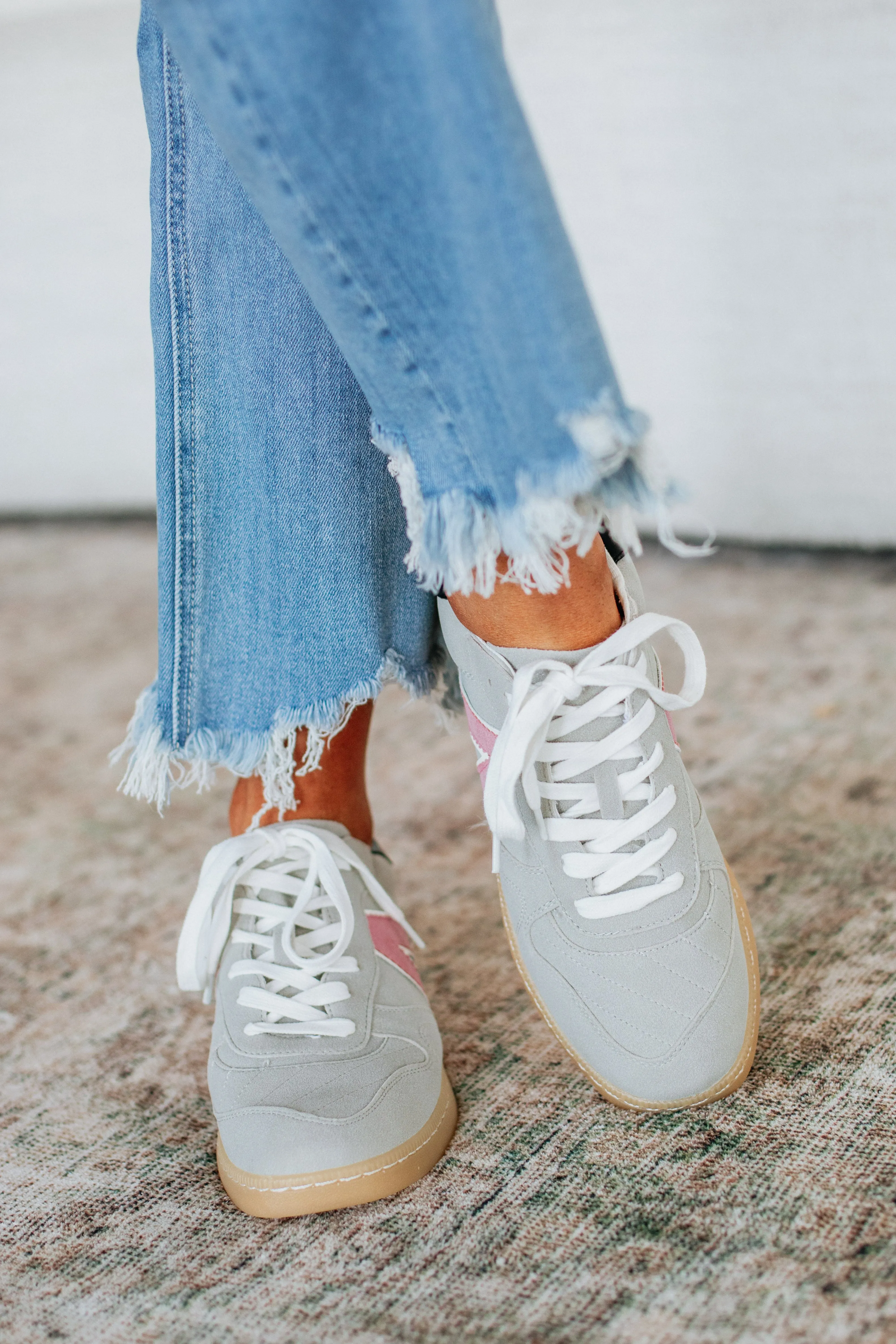 Lift Up Urban Sleek Sole Searching Sneakers - Grey Mix