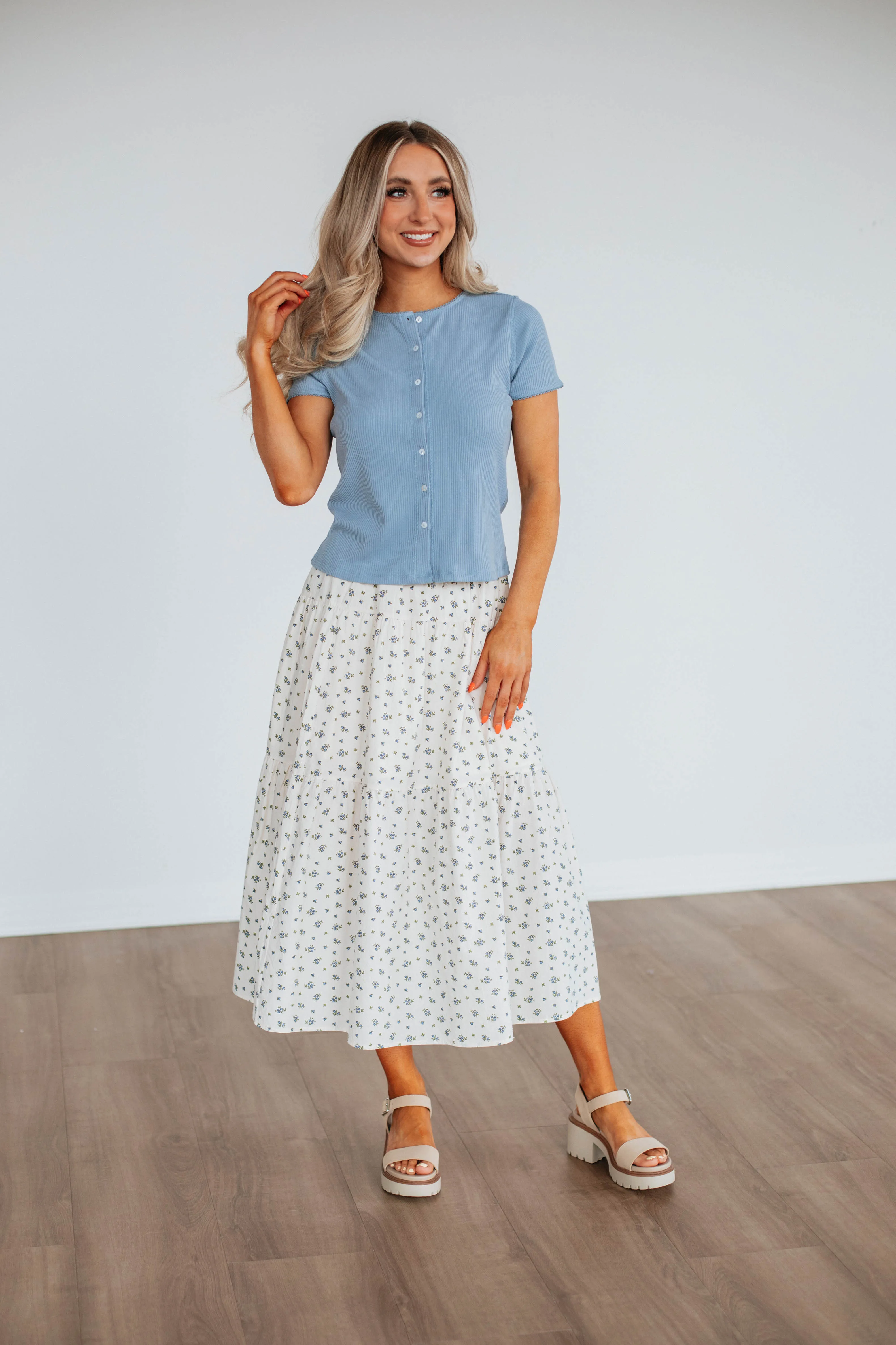 Weekend Favorite Smart Design Cartana Floral Skirt