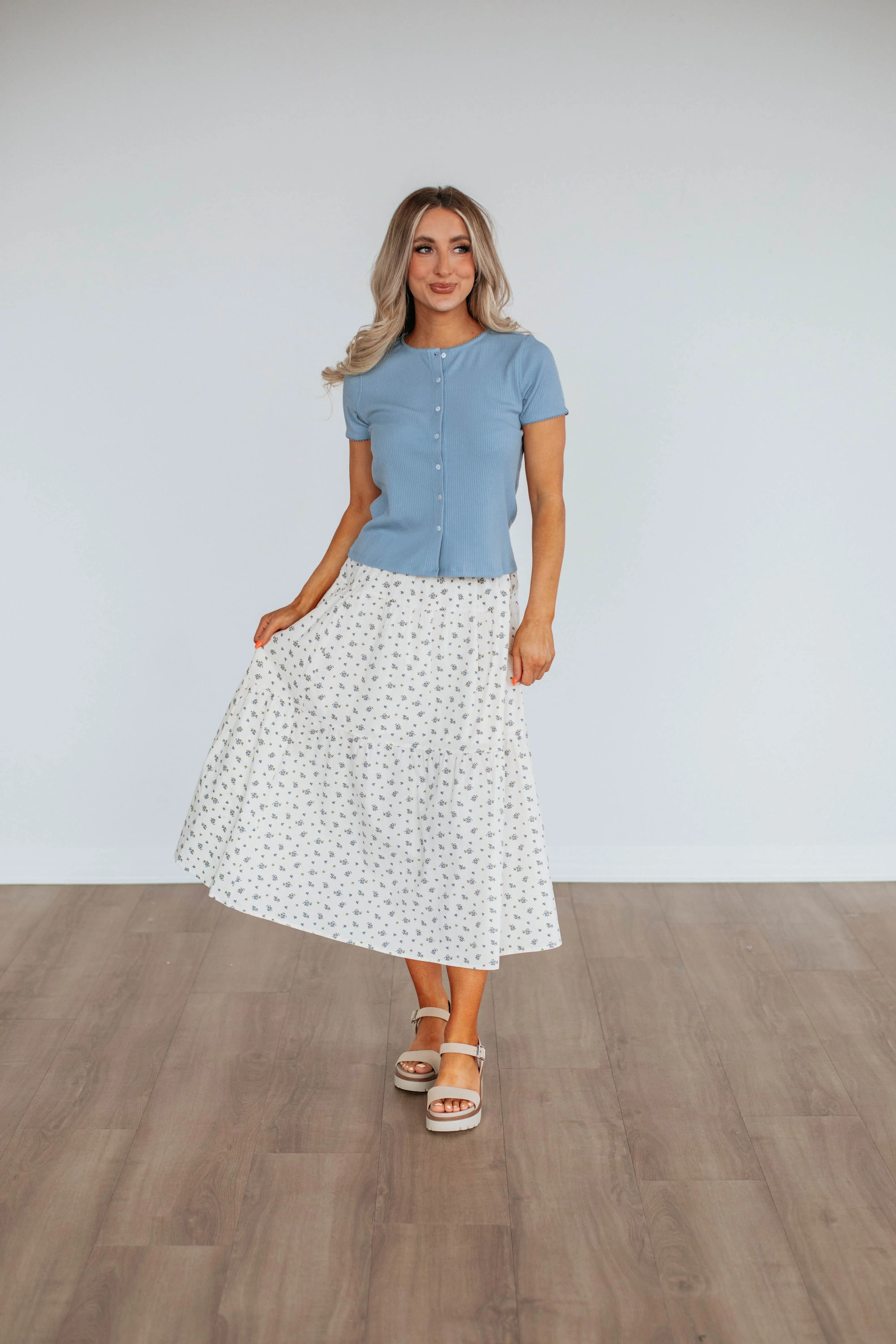 Modern Cut Cartana Floral Skirt