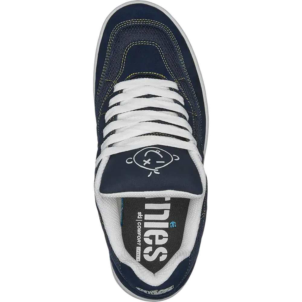 Everyday Walk Padded collar Snake