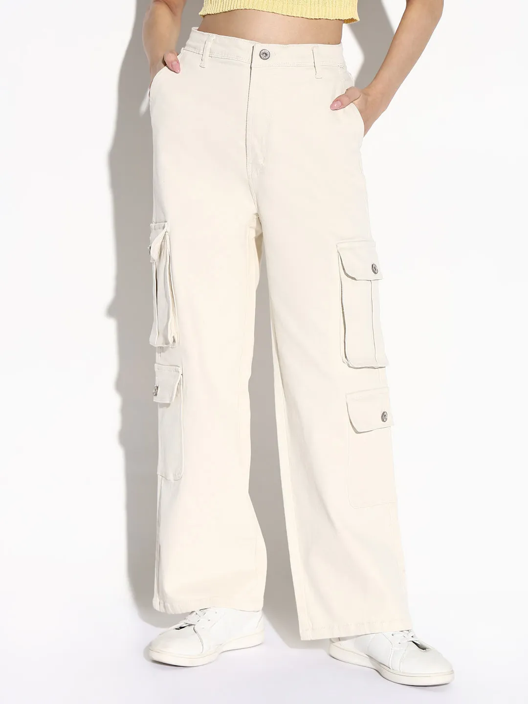 No Gap Waistband Women's Off White Comfort Wide Leg Mid-Rise Denim Cargo Style Jeans