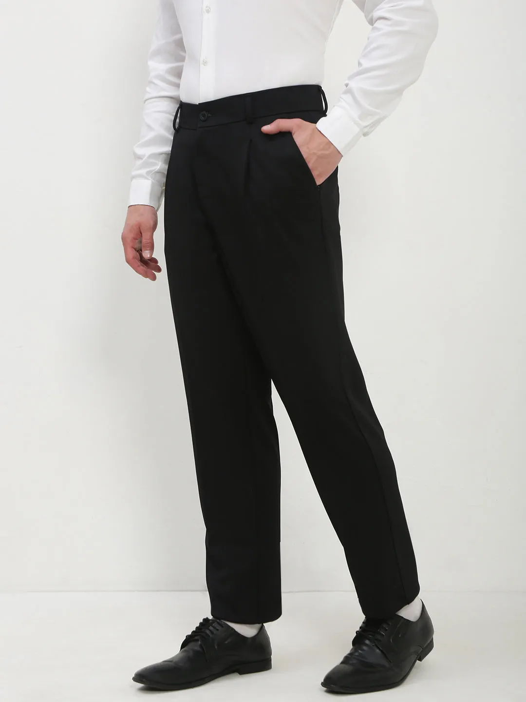 Anti Snag Threading Men's Black Solid Formal Trousers