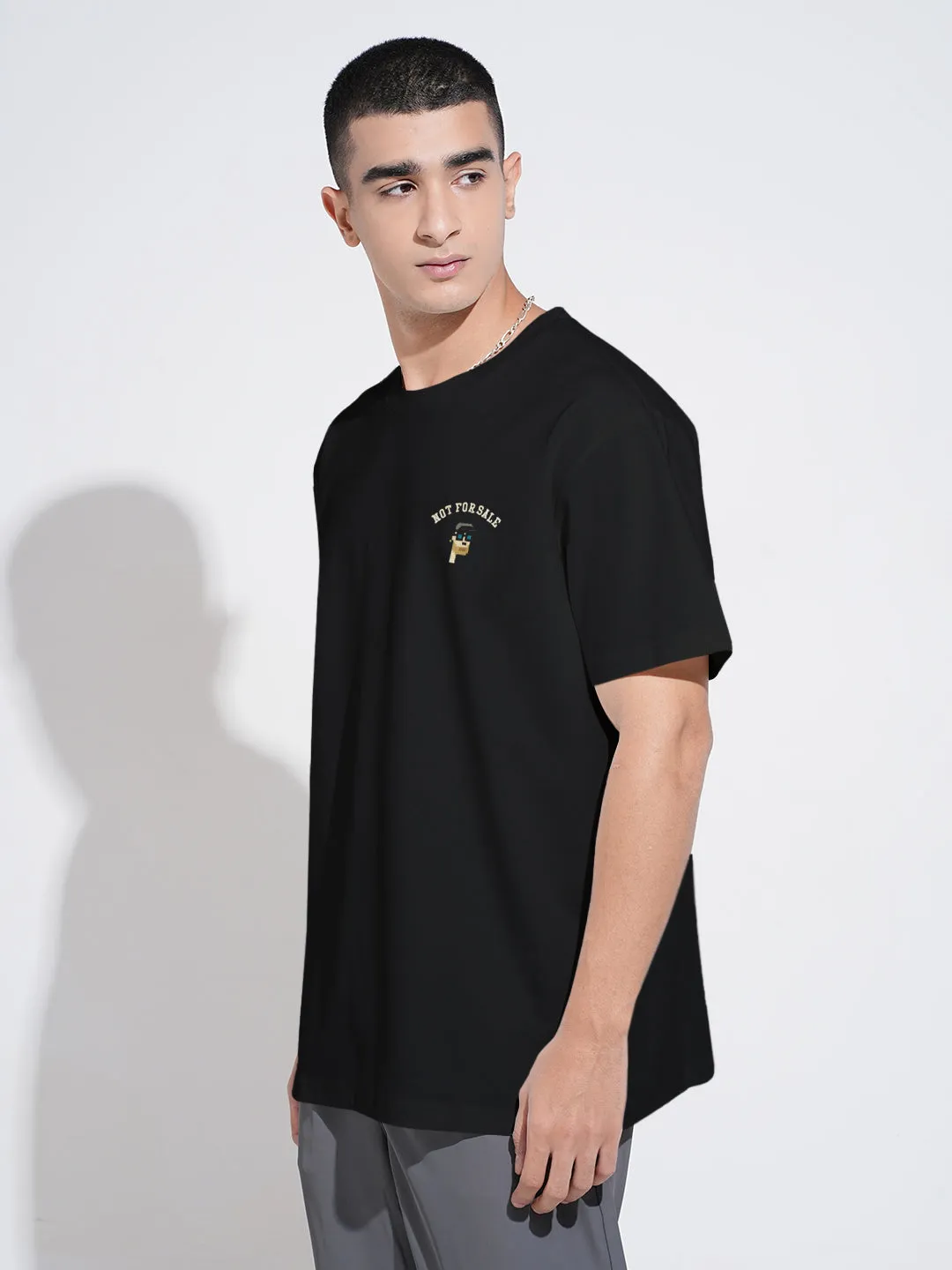 Comfort Wearable Men's Embroidered Black Round Neck Relaxed Fit T-Shirt