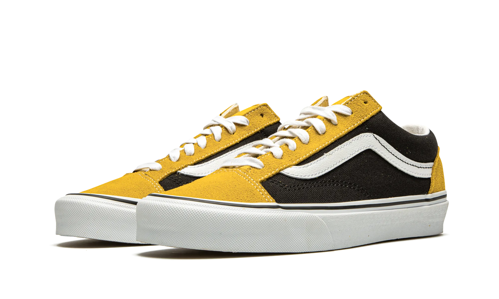 Style 36 "Vintage Suede" Cross Road Flexible Rocker Sole