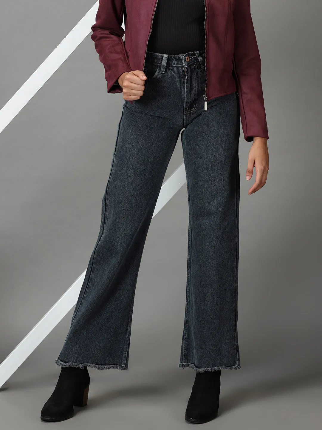 Women's Grey Straight Fit High-Rise Light Fade Stretchable Jeans Smart Fit Design