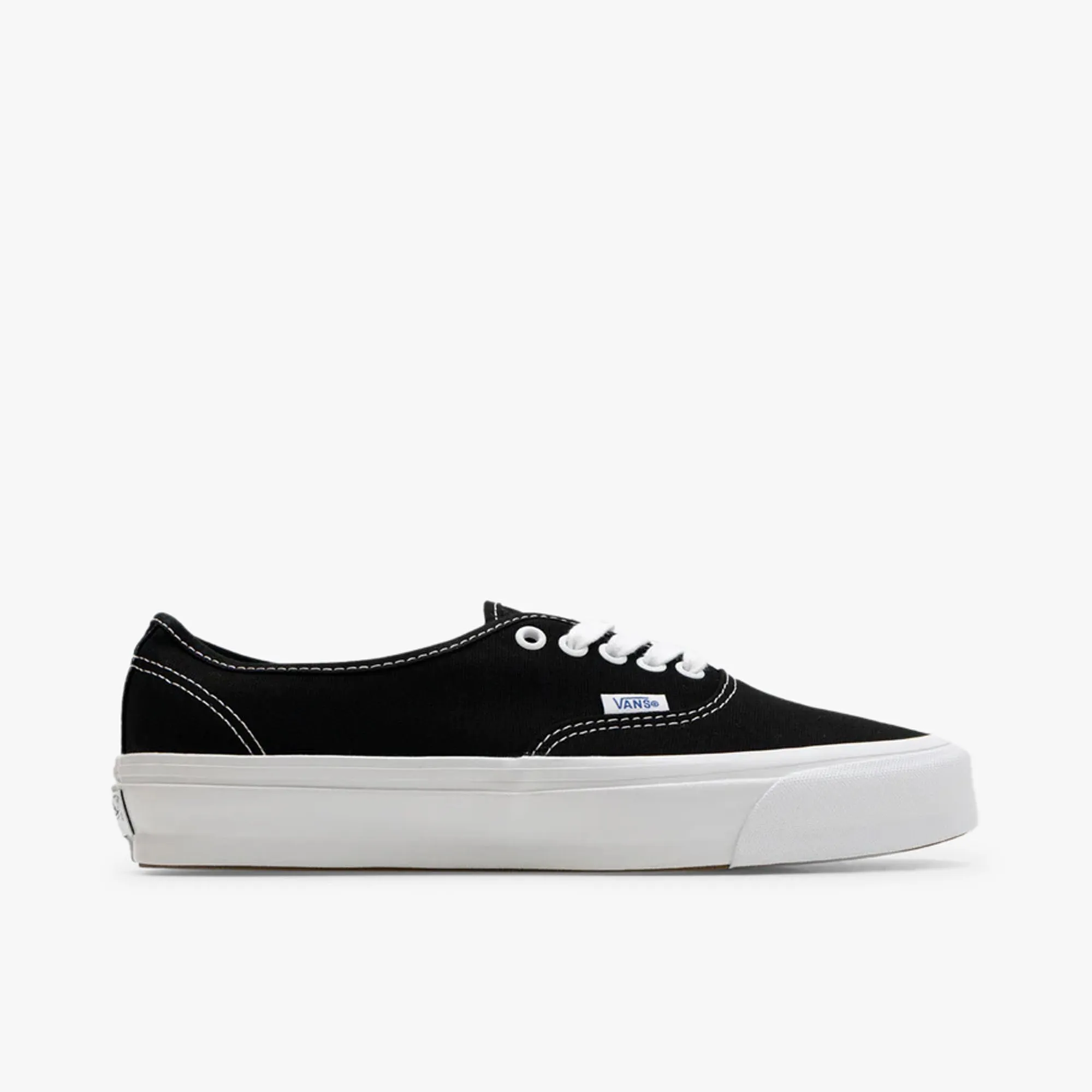 Road Fit Kick Off Vans LX Authentic Reissue 44 Black / White