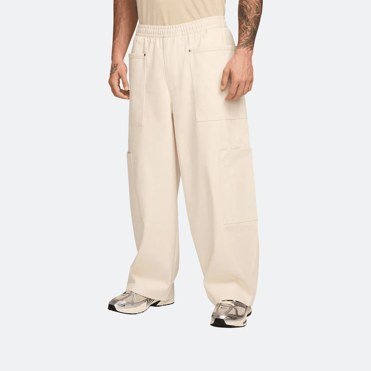 Nike Life Utility Pants Moisture Wicking Technology Performance Design