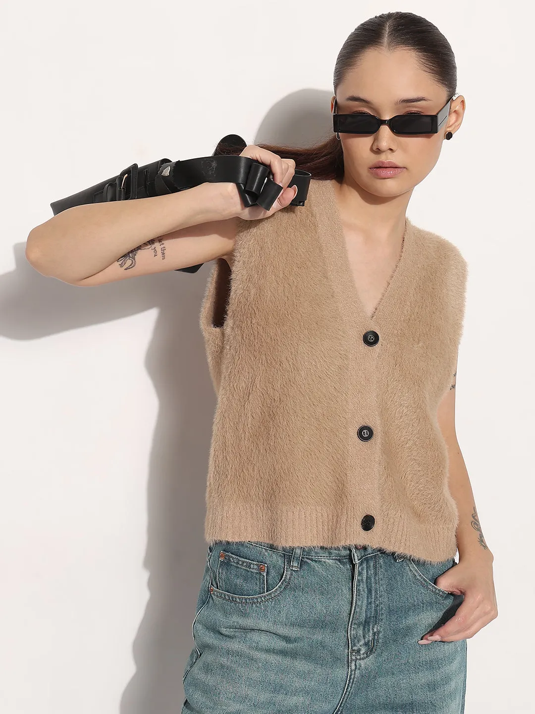 Women's Ribbed Beige V-Neck Sleeveless Knitted Fuzzy Top AntiPilling Treatment